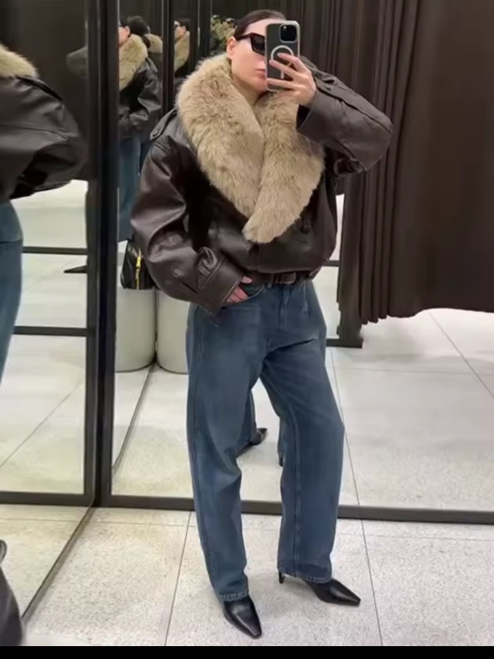 Dark Brown vegan Leather Jacket detachable Beige Fur Collar small like helsa - Picture 3 of 3